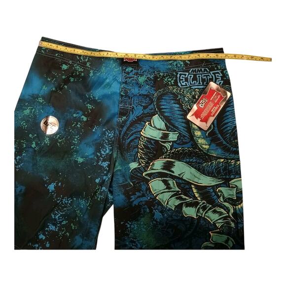 Elite MMA Mens Swim Trunks Blue Graphic Cobra Striking Size XL New With Tags - Picture 10 of 12